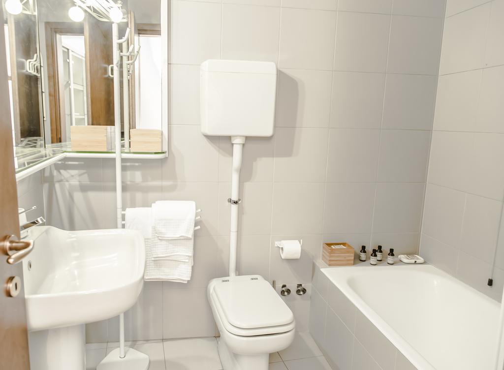 San Maurilio Apartments Milano Oda fotoğraf