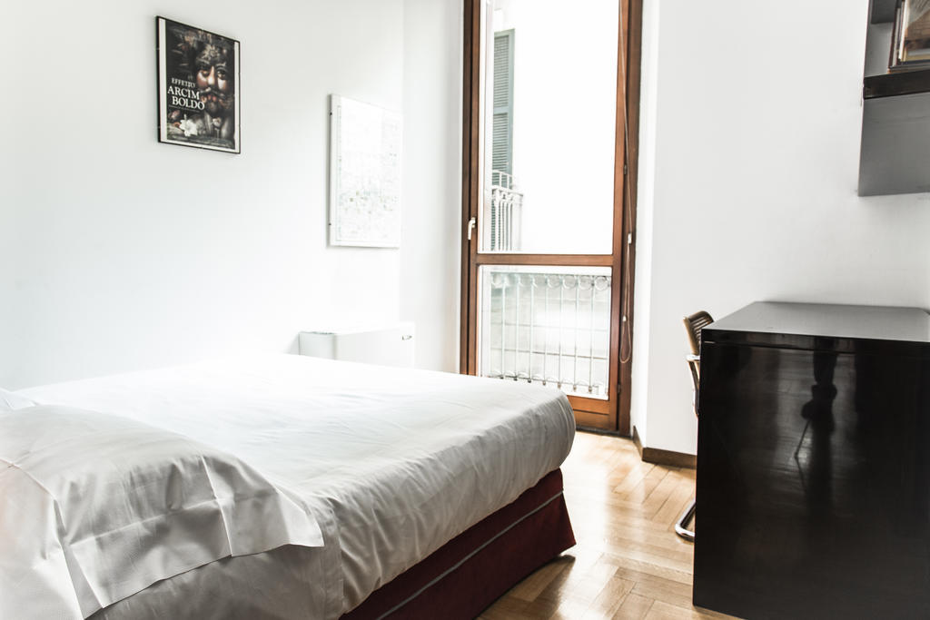 San Maurilio Apartments Milano Oda fotoğraf
